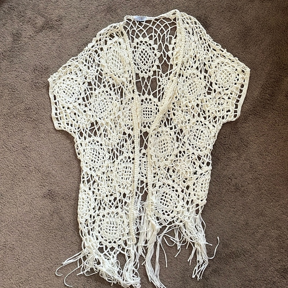 M crochet shall